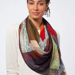 The Met Store Scarves & Wraps*Gee's Bend Pettway Quilt Design Oblong Silk Scarf