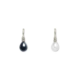 The Met Store Earrings*Venus Pearl Silver Drop Earrings, Black/White