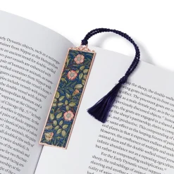 The Met Store Office*William Morris Sweet Briar Bookmark